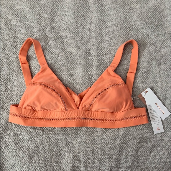 PQ Swim Bikini Top Sz Medium NWT | PILYQ Bikini Top | PQ Swim Top | Bikini Top - - Picture 1 of 7